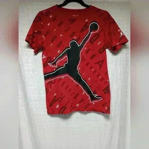 Air  Jordan jumpman logo youth T shirt. Youth size L